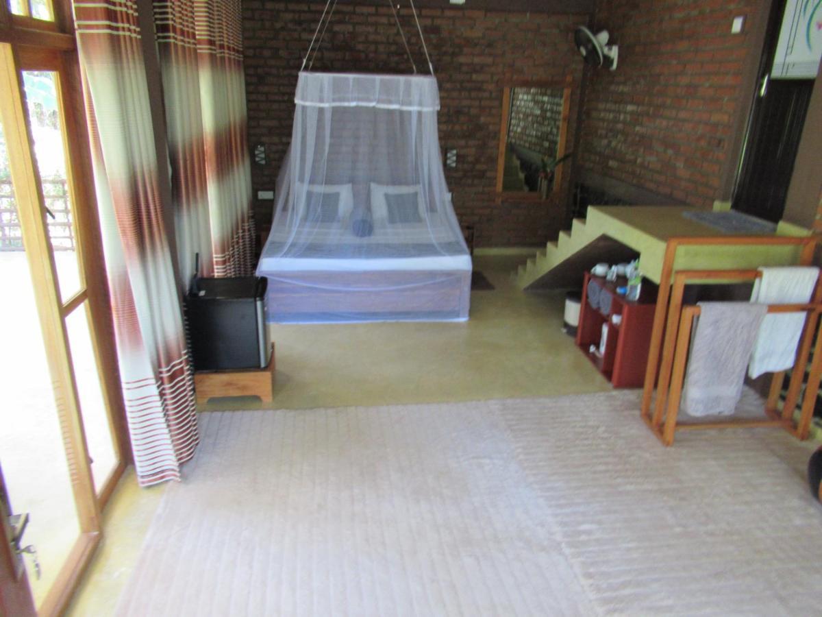 Bed and Breakfast The Rezt Елла Екстер'єр фото